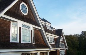  Summer Exterior Painting Projects in RI: What Should I Tackle First?